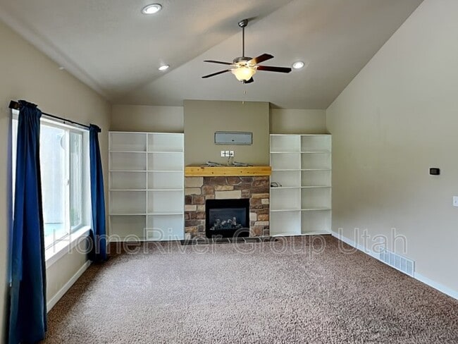 10796 N La Costa in Cedar Hills, UT - Building Photo - Building Photo
