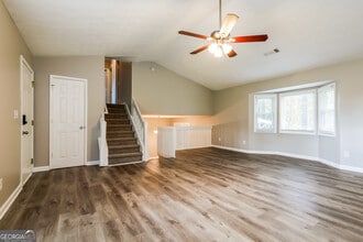 391 Charleston Ln in Lawrenceville, GA - Building Photo - Building Photo