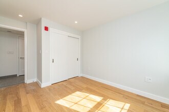 20 Fleet St, Unit 3 in Boston, MA - Building Photo - Building Photo