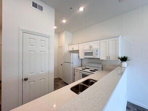 3477 Reeves St in Houston, TX - Building Photo - Building Photo