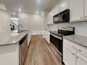 5825 Hampton Creek Rd in Jacksonville, FL - Building Photo - Building Photo