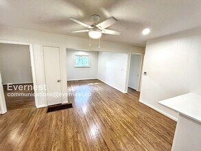 545 Edgecrest Cir in Birmingham, AL - Building Photo - Building Photo