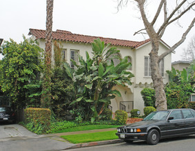 148 S Bedford Dr in Beverly Hills, CA - Building Photo - Building Photo