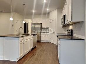 5500A Farm Pond Ln in Charlotte, NC - Building Photo - Building Photo