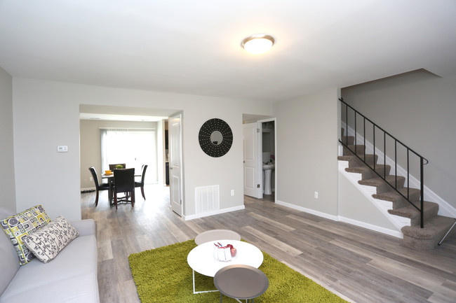 The Springs Townhomes in Parkville, MD - Building Photo - Interior Photo