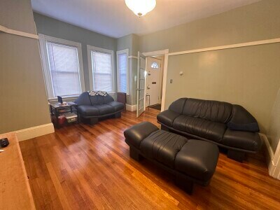 374 Highland Ave in Somerville, MA - Building Photo - Building Photo
