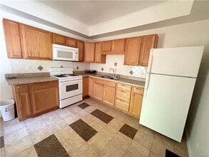 221 Turin St in Rome, NY - Building Photo - Building Photo