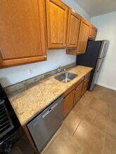 1538 S 9th St, Unit 2 in Philadelphia, PA - Foto de edificio - Building Photo