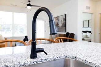 2023 W Iris Dr SE in Conyers, GA - Building Photo - Building Photo