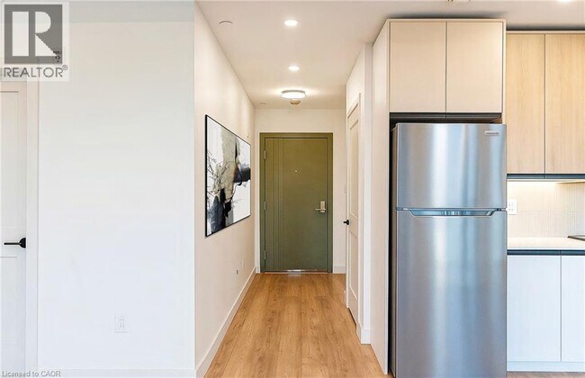 4390 Hillview Dr in Beamsville, ON - Building Photo - Building Photo