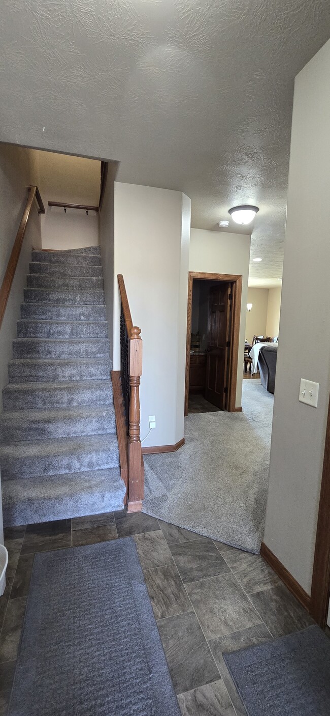 8413 W 53rd St in Sioux Falls, SD - Building Photo - Building Photo