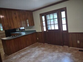 732 N Harrison Ave in Cary, NC - Building Photo - Building Photo