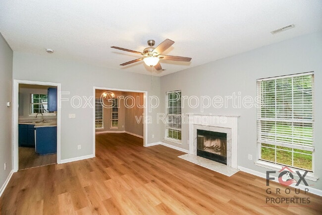 16125 Farmall Dr in Huntersville, NC - Building Photo - Building Photo