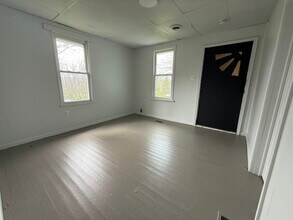 2487 Walnut St in Hermitage, PA - Building Photo - Building Photo