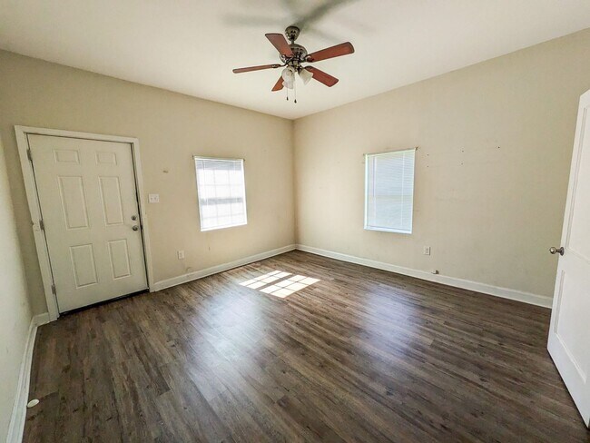 1949-1949 8th St in Port Arthur, TX - Building Photo - Building Photo