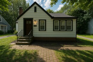 1833 Garden St, Unit Bedroom with private Bath in West Lafayette, IN - Building Photo
