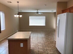 11713 W Lincoln St in Avondale, AZ - Building Photo - Building Photo