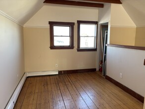 14 Hartland St, Unit 3 in Boston, MA - Building Photo - Building Photo