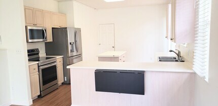 91-1022-1022 Halana St in Kapolei, HI - Building Photo - Building Photo