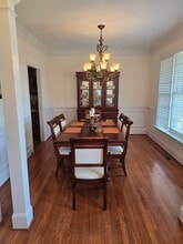2017 Grey Oaks Park Ln in Glen Allen, VA - Foto de edificio - Building Photo