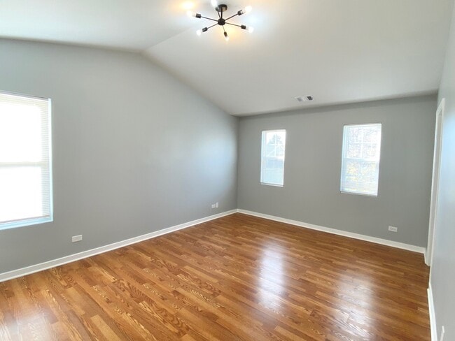 349 Paine St in South Elgin, IL - Building Photo - Building Photo