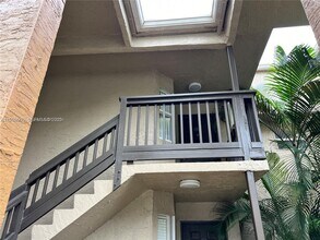 665 SW 113th Way in Pembroke Pines, FL - Building Photo - Building Photo