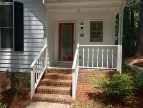 106 Fishers Creek Ct in Cary, NC - Building Photo - Building Photo