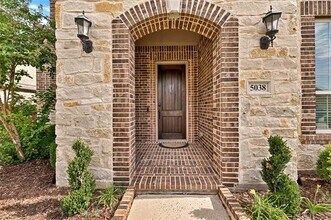 5038 Toledo Bend Dr in Frisco, TX - Foto de edificio - Building Photo