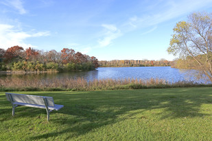 Lake Cove Village Apartments