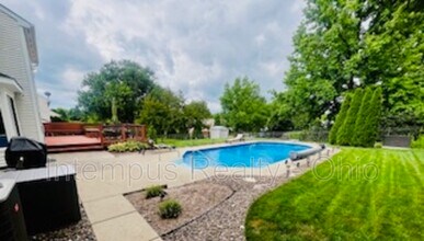 2449 Anderson Manor Ct in Cincinnati, OH - Building Photo - Building Photo