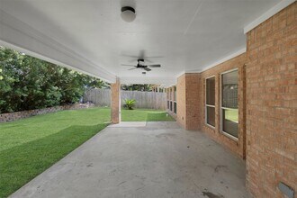 3030 Hemingway Dr in Montgomery, TX - Building Photo - Building Photo