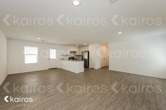 14318 Calaveras Creek in San Antonio, TX - Building Photo - Building Photo