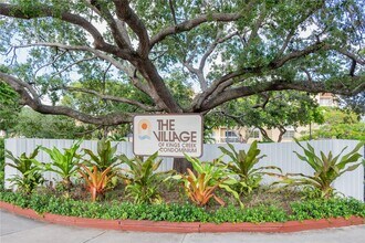 7845 Camino Real in Miami, FL - Building Photo - Building Photo