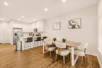 3213 Grand Blvd in Vancouver, WA - Building Photo - Building Photo