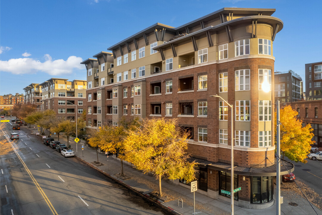 Canal Station Condominiums in Seattle, WA - Building Photo