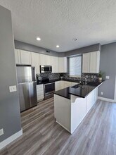 564 Walton Dr in North Salt Lake, UT - Building Photo - Building Photo