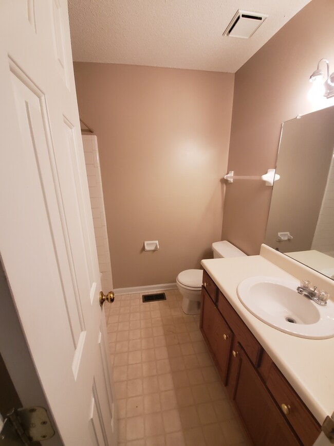 4736 Cheshire Cir in Birmingham, AL - Building Photo - Building Photo