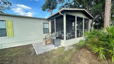 19851 Cypress Wood Ct in North Fort Myers, FL - Foto de edificio - Building Photo