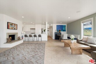 6419 Ocean Front Walk in Los Angeles, CA - Building Photo - Building Photo