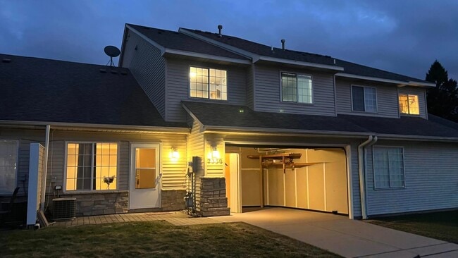 property at 2330 Flamingo Dr