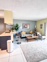 460 S Park Rd in Hollywood, FL - Building Photo - Building Photo