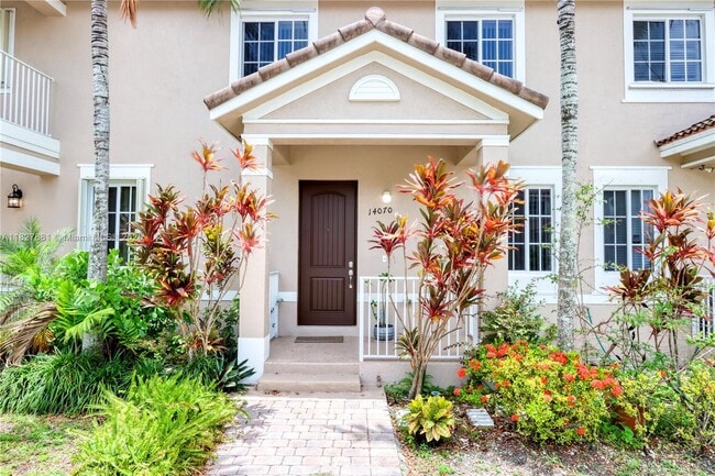 property at 14070 SW 275th St