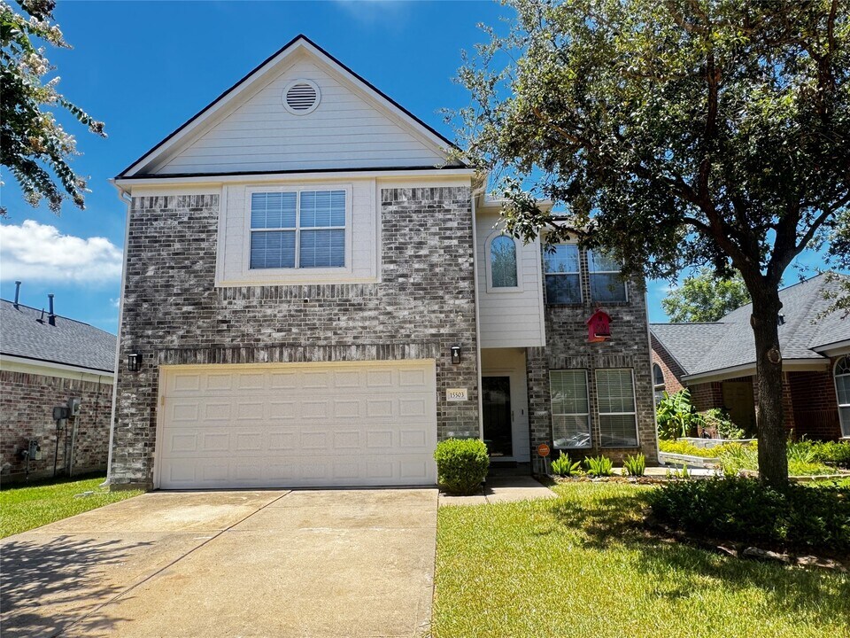 15503 Hickory Dale St in Cypress, TX - Building Photo