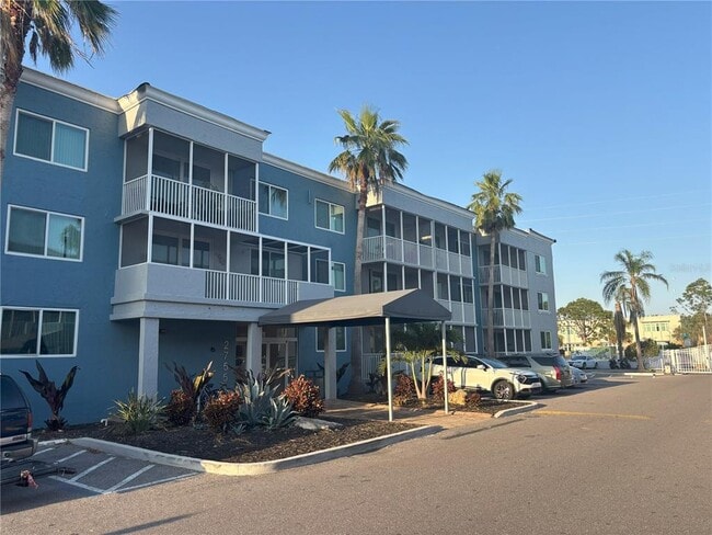 2755 Coconut Bay Ln in Sarasota, FL - Building Photo - Building Photo