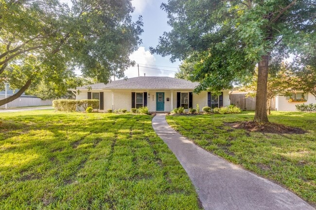 6903 Alderney Dr in Houston, TX - Building Photo - Building Photo