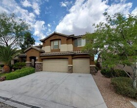 3586 Fair Bluff St in Las Vegas, NV - Foto de edificio - Building Photo
