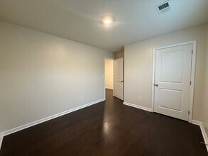 1038 Persimmon Holw in Greeneville, TN - Building Photo - Building Photo