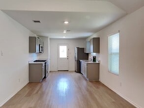 24110 Mustang Run Dr in Hockley, TX - Building Photo - Building Photo