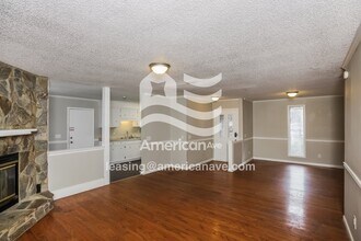 111 Glenwood Dr in Chapin, SC - Building Photo - Building Photo