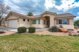1630 E 2450 S in Saint George, UT - Building Photo - Building Photo
